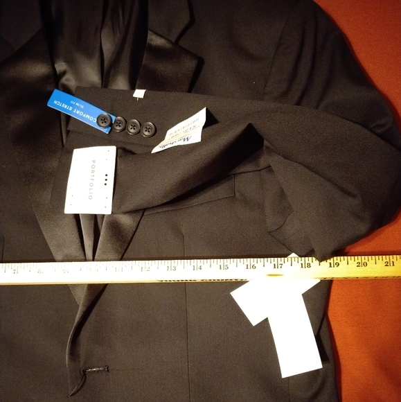 Jacket - Picture 11 of 12